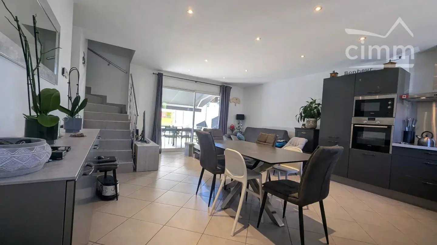 Maison à vendre, 4m², Toussieu
