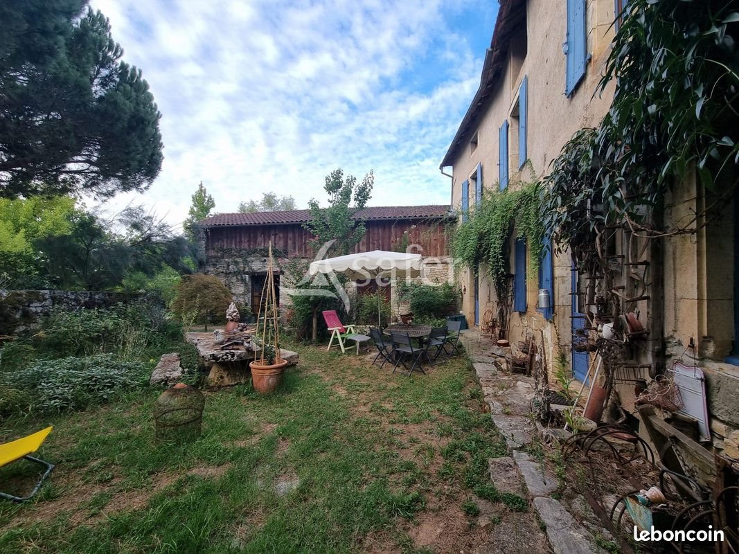 Maison à vendre, 167m², Saint-Cirq-Lapopie