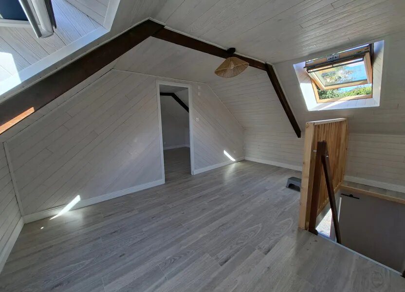 Maison à louer, 48m², Kergloff