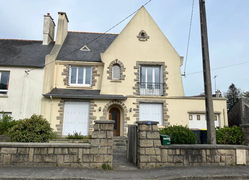 Maison à vendre, 121m², Rostrenen