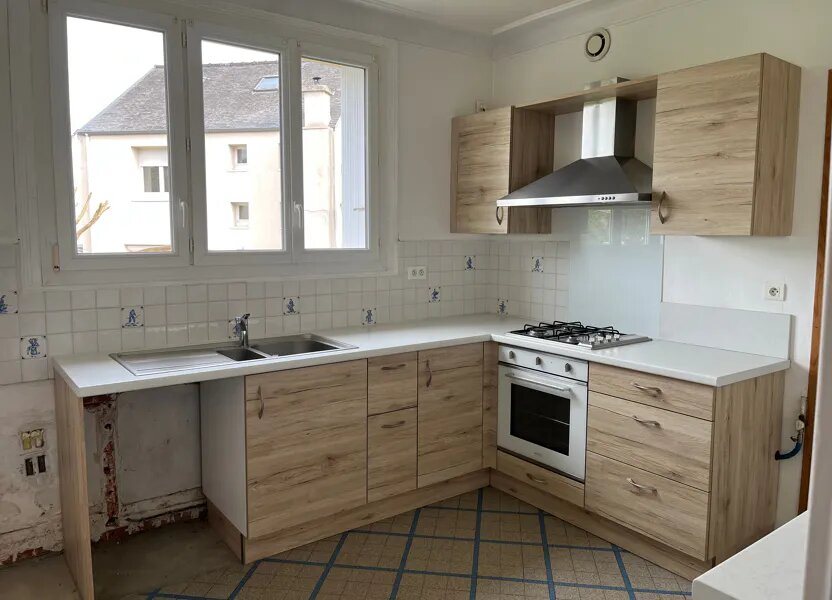 Maison à vendre, 121m², Rostrenen