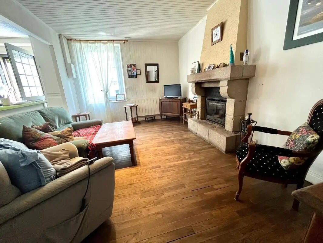 Maison à vendre, 88m², Rostrenen