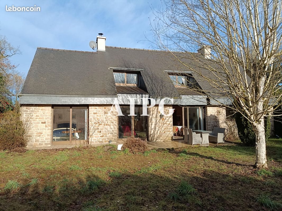 Maison à vendre, 120m², Saint-Nicolas-du-Pélem