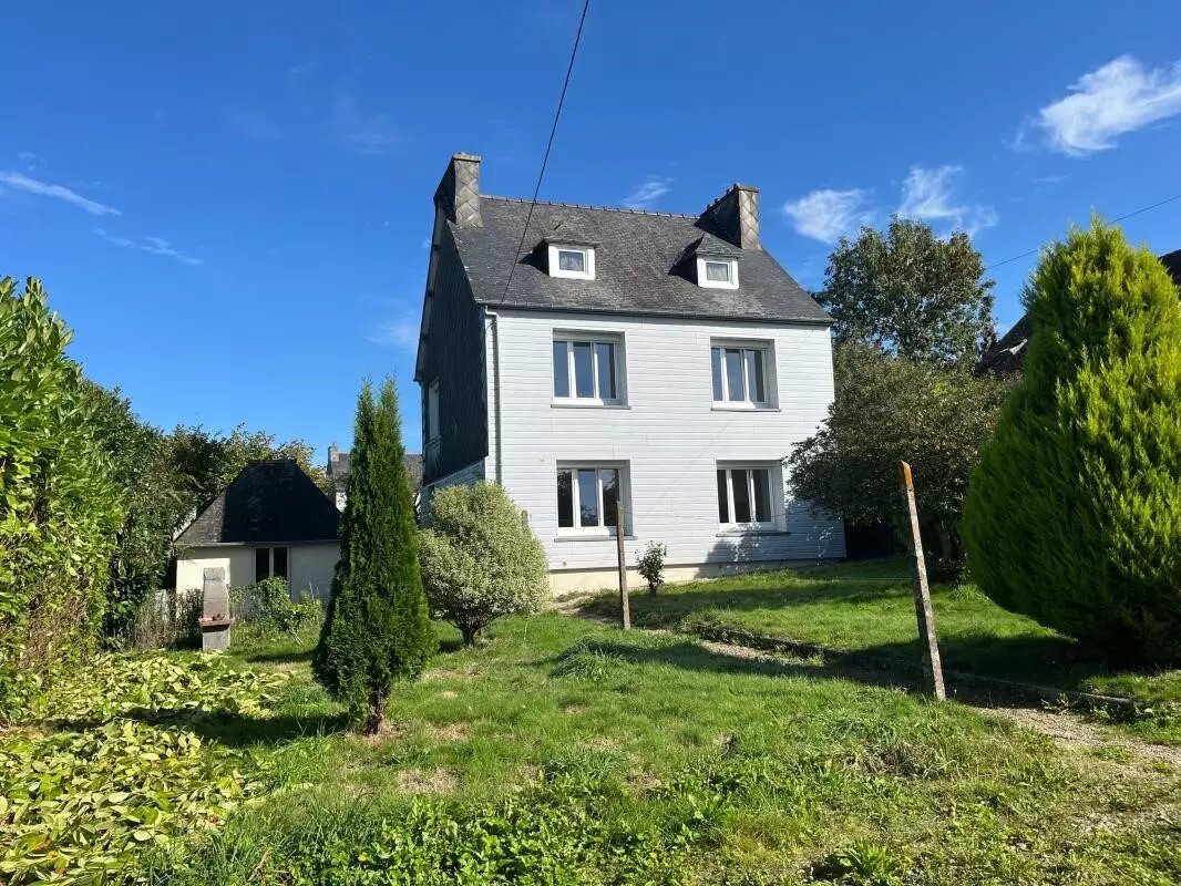 Maison à vendre, 94m², Rostrenen
