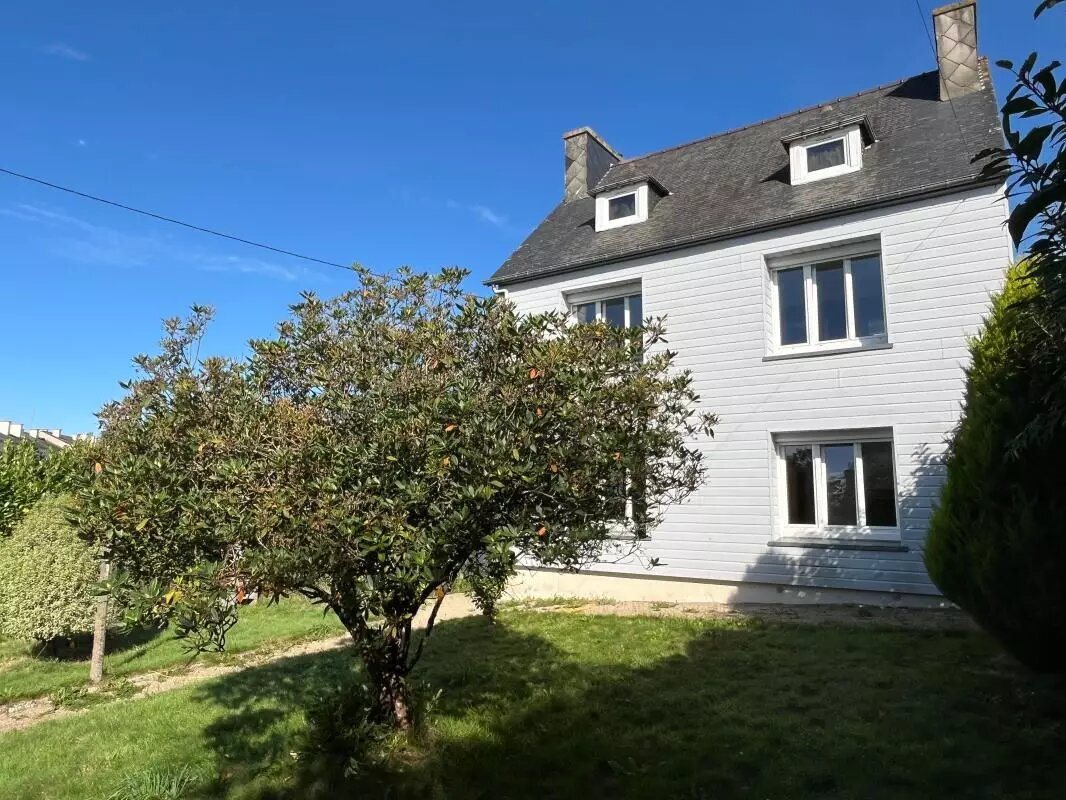 Maison à vendre, 94m², Rostrenen