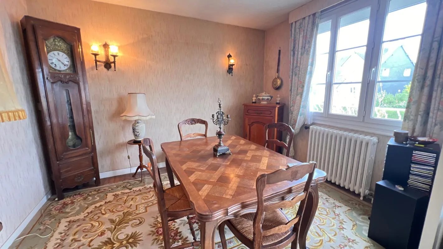 Maison à vendre, 110m², Carhaix-Plouguer