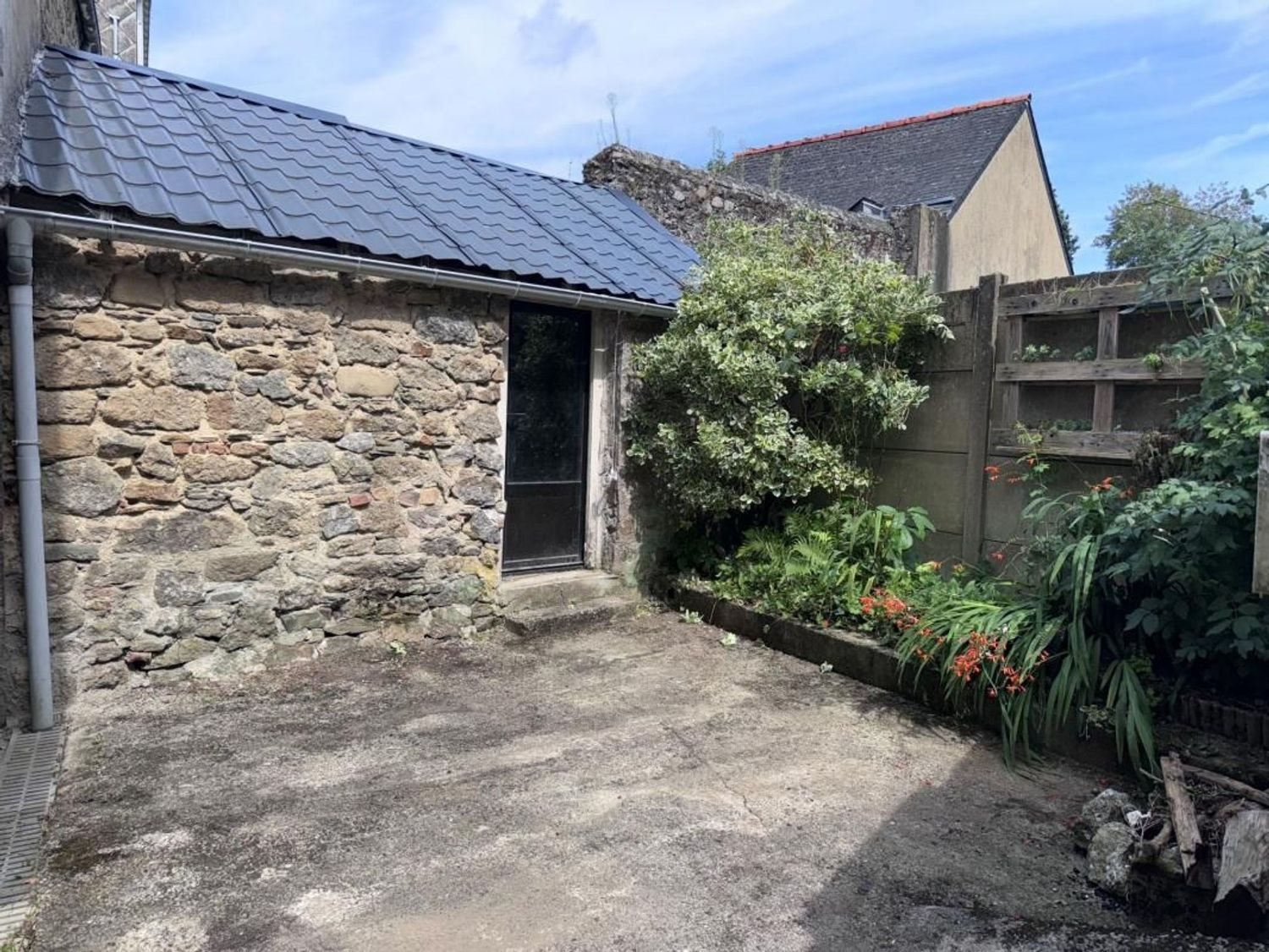 Maison à vendre, 81m², Rostrenen