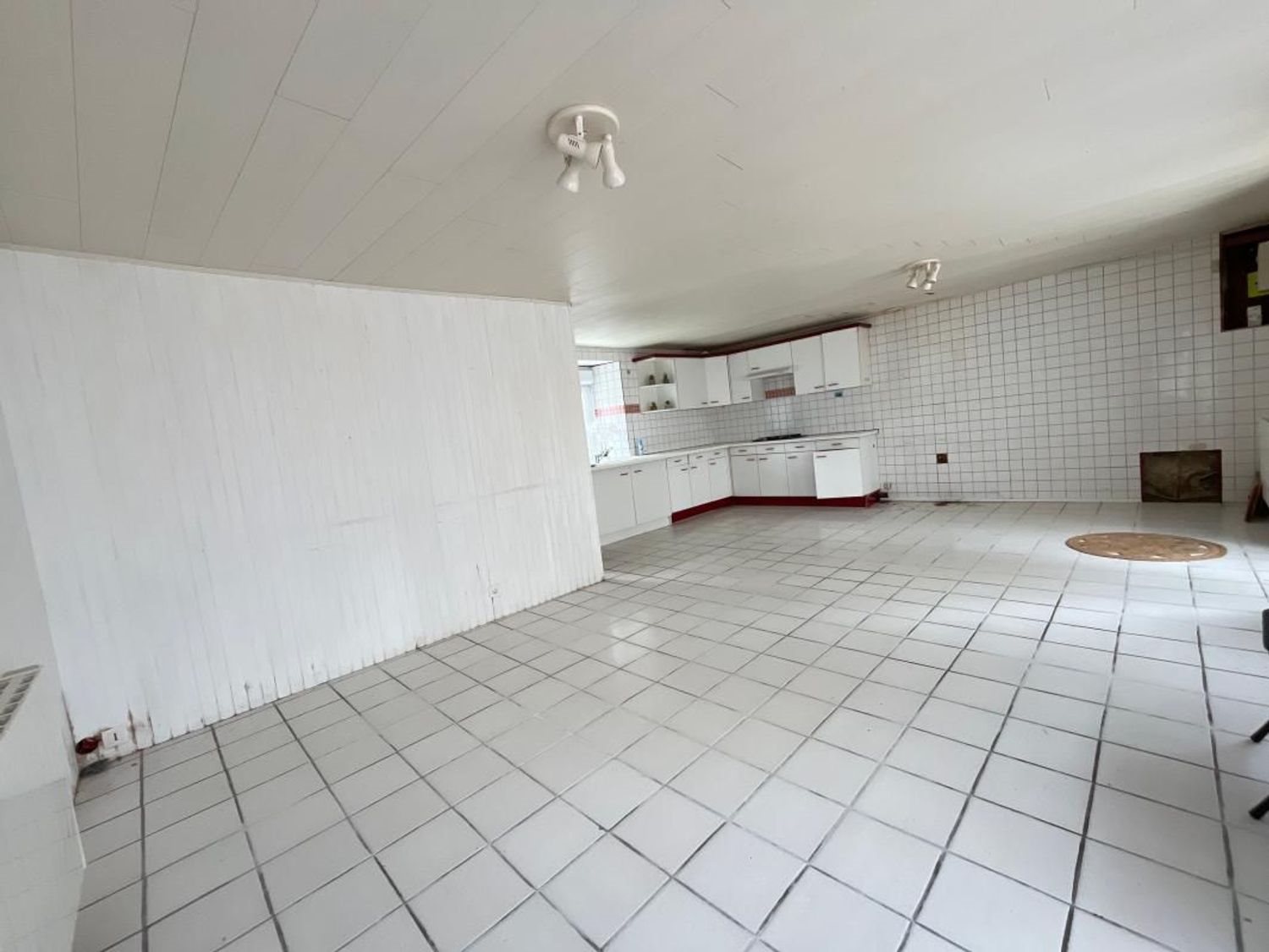 Maison à vendre, 81m², Rostrenen