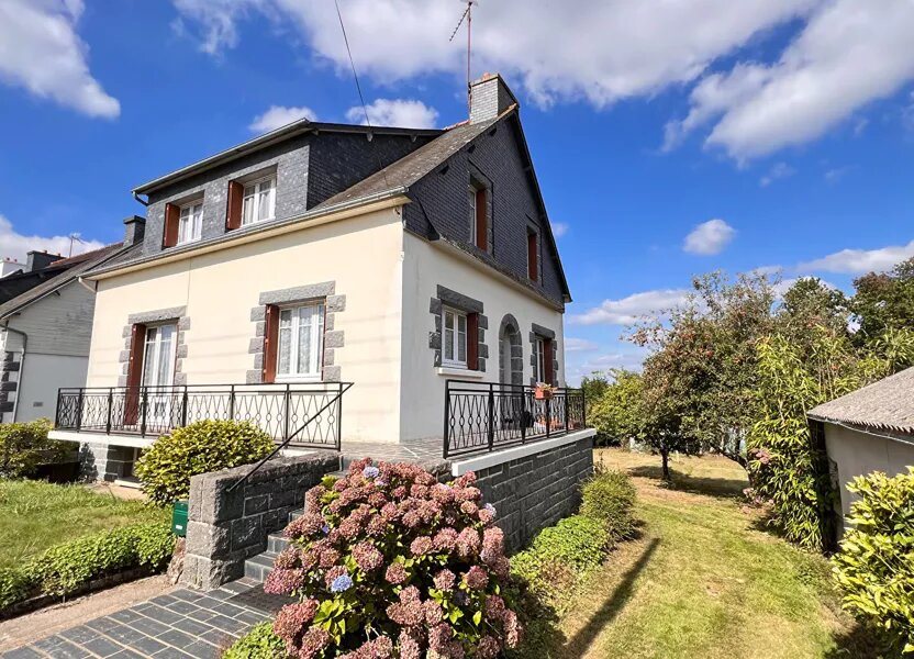 Maison à vendre, 119m², Plouguernével