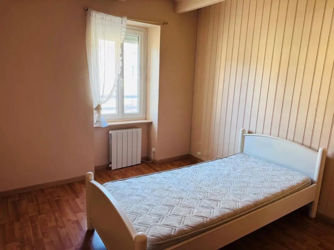 Maison à vendre, 71m², Mellionnec