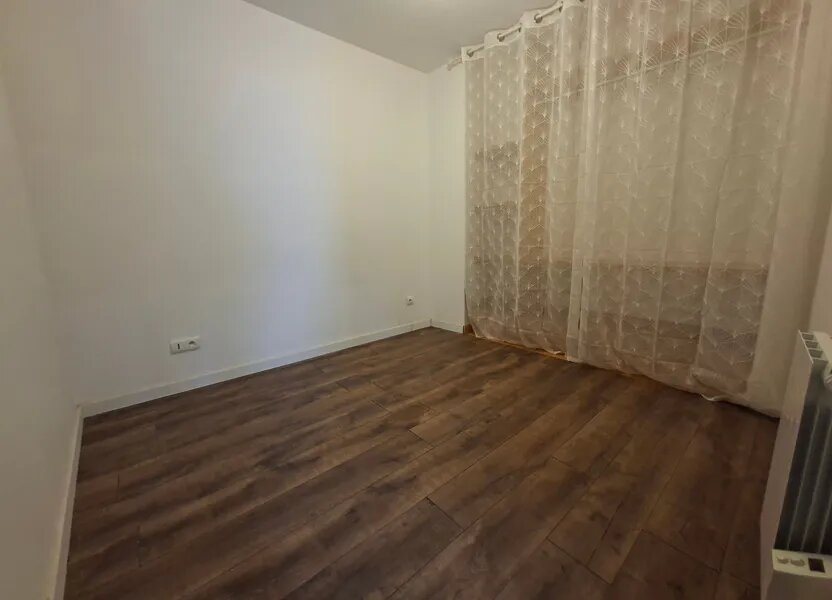 Appartement à louer, 37m², Carhaix-Plouguer