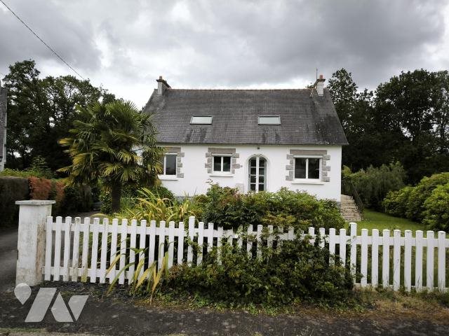 Maison à vendre, 171m², Rostrenen