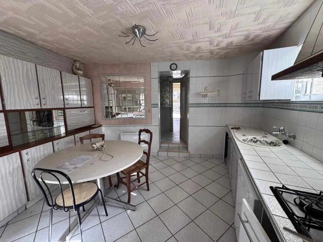 Maison à vendre, 61m², Rostrenen