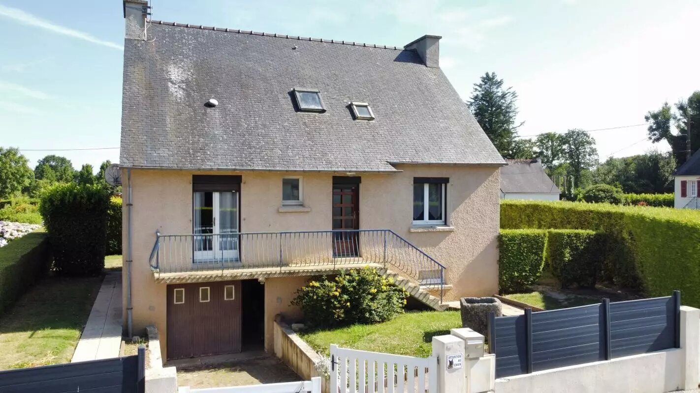 Maison à vendre, 100m², Rostrenen