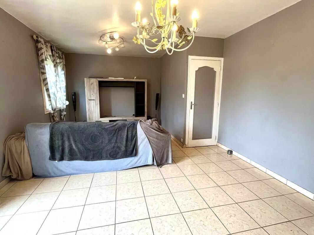 Maison à vendre, 100m², Rostrenen