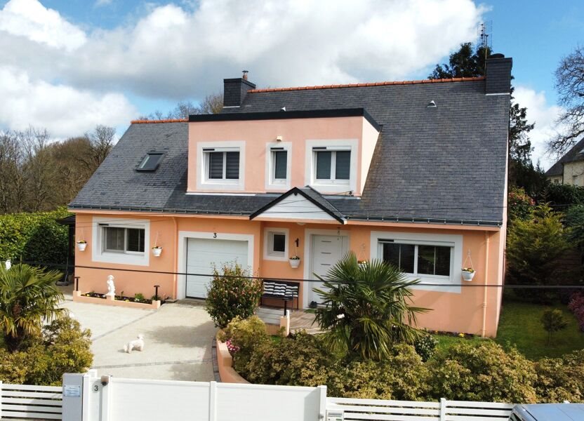 Maison à vendre, 151m², Rostrenen