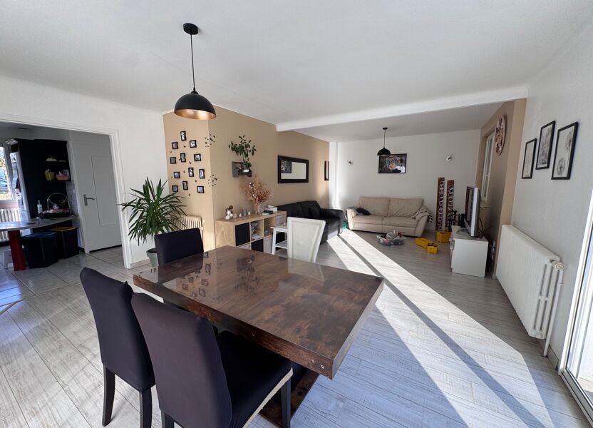 Maison à vendre, 171m², Rostrenen