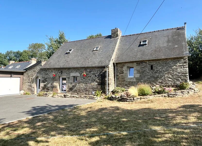 Maison à vendre, 86m², Maël-Carhaix