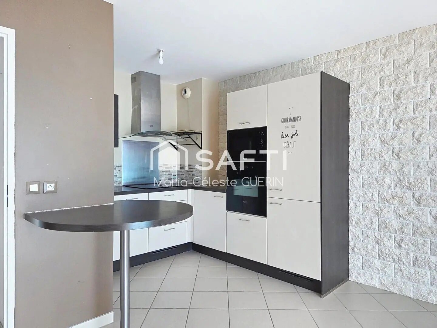 Appartement à vendre, 55m², Mantes-la-Ville
