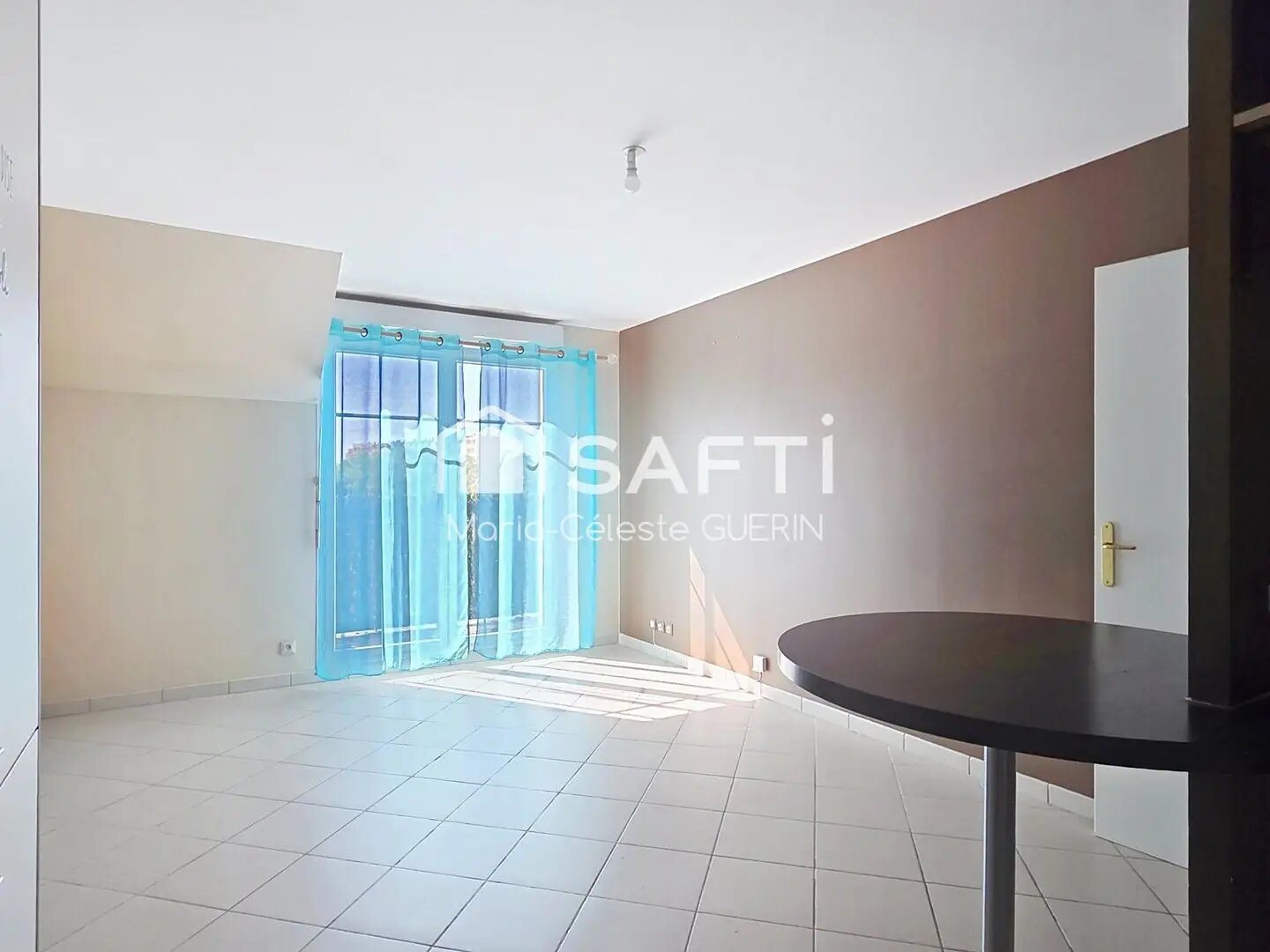 Appartement à vendre, 55m², Mantes-la-Ville
