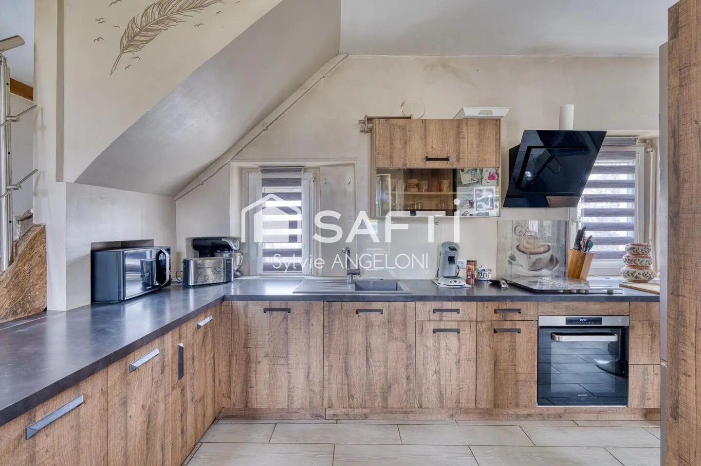 Maison à vendre, 104m², La Bâtie-Montgascon