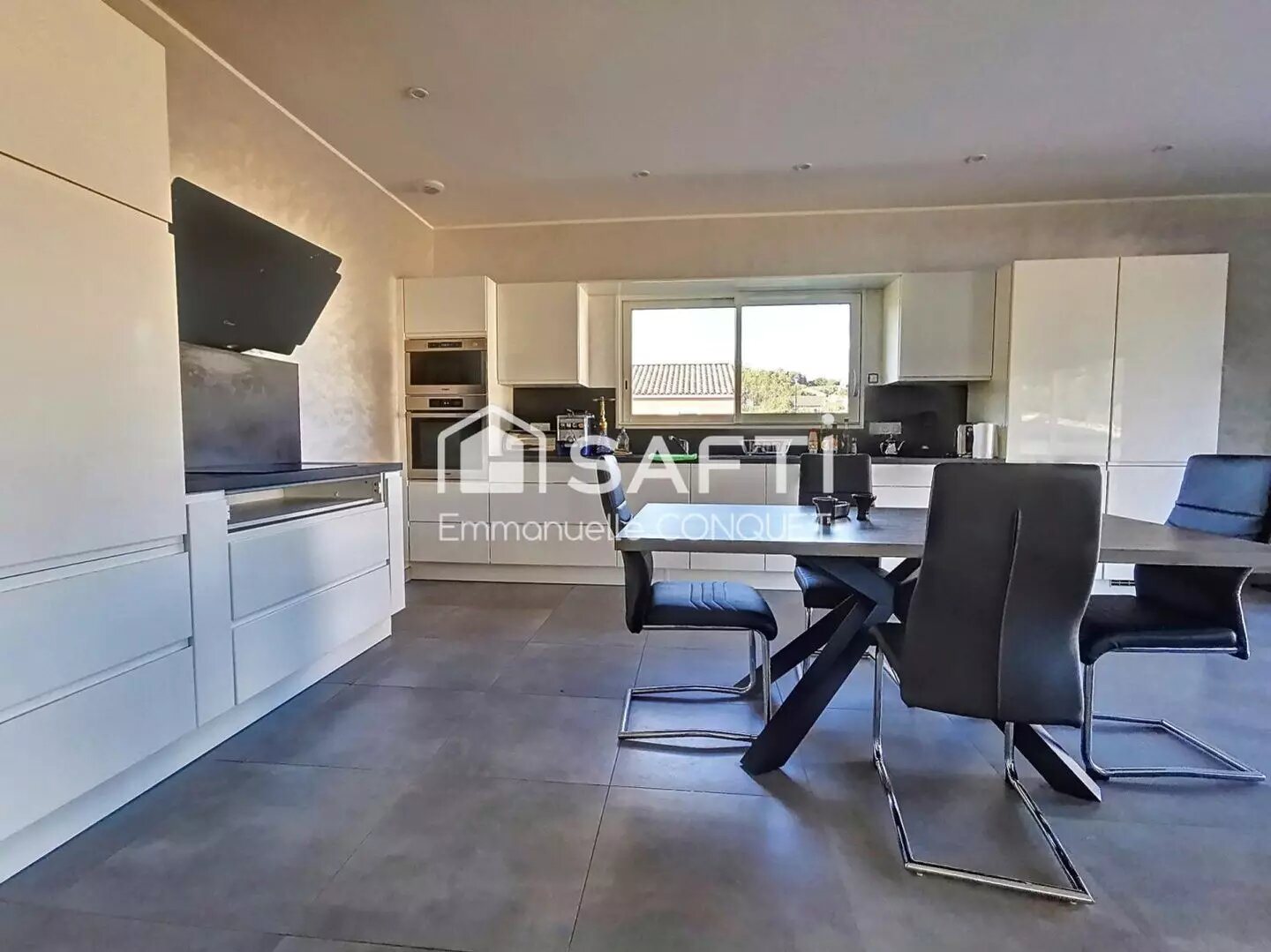 Maison à vendre, 155m², Cazedarnes