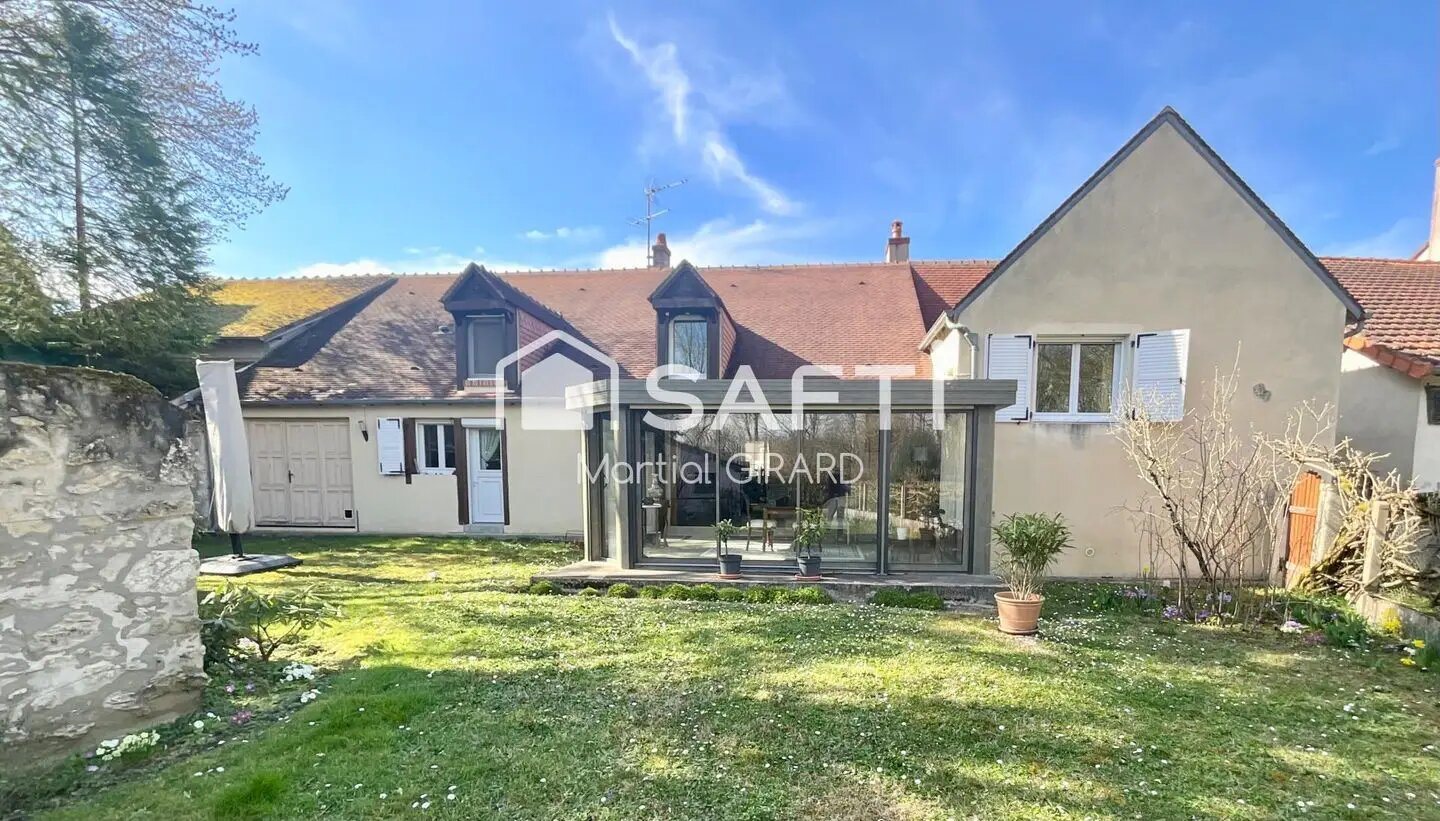 Maison à vendre, 185m², Mehun-sur-Yèvre