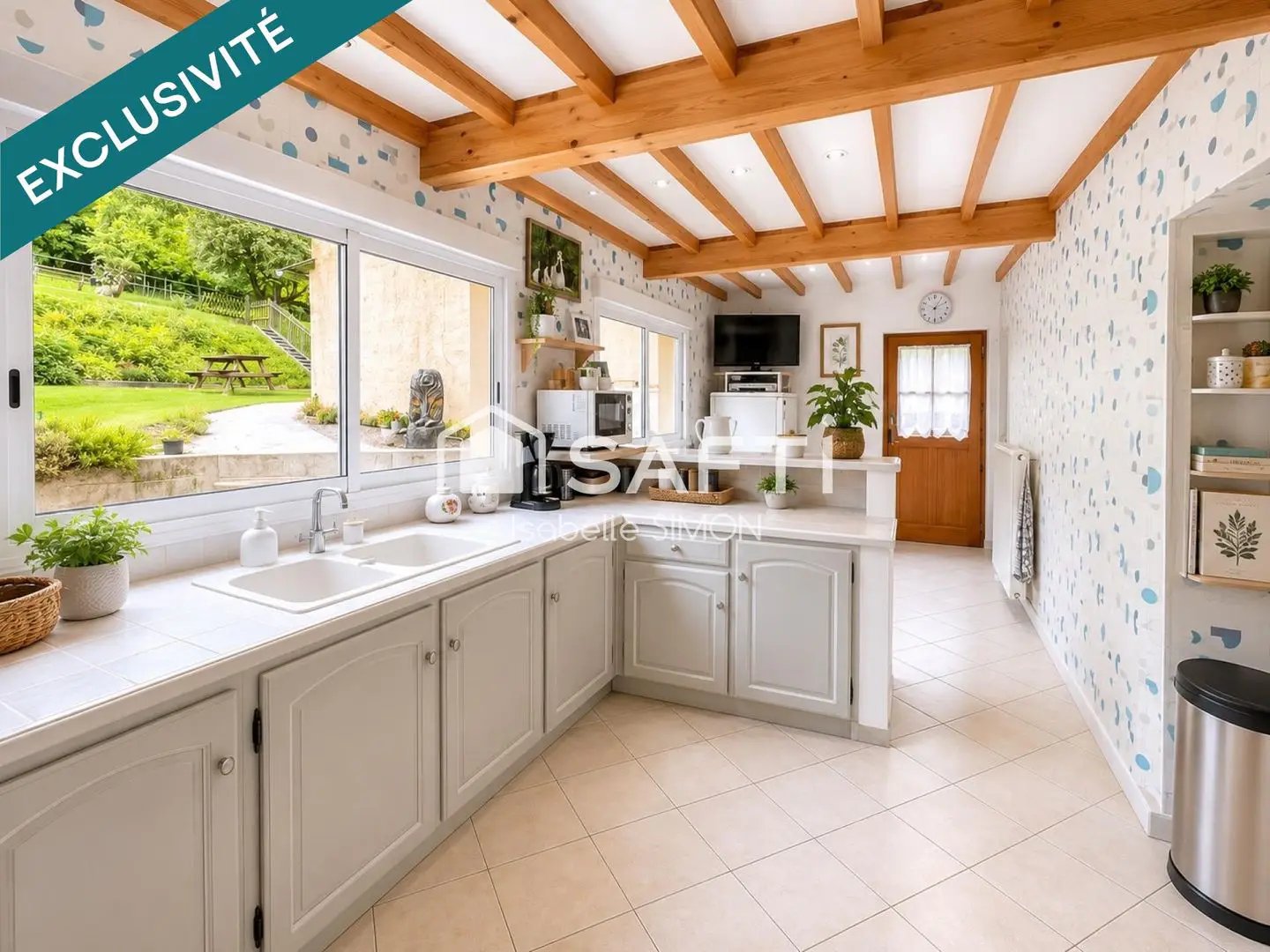 Maison à vendre, 143m², Dominois