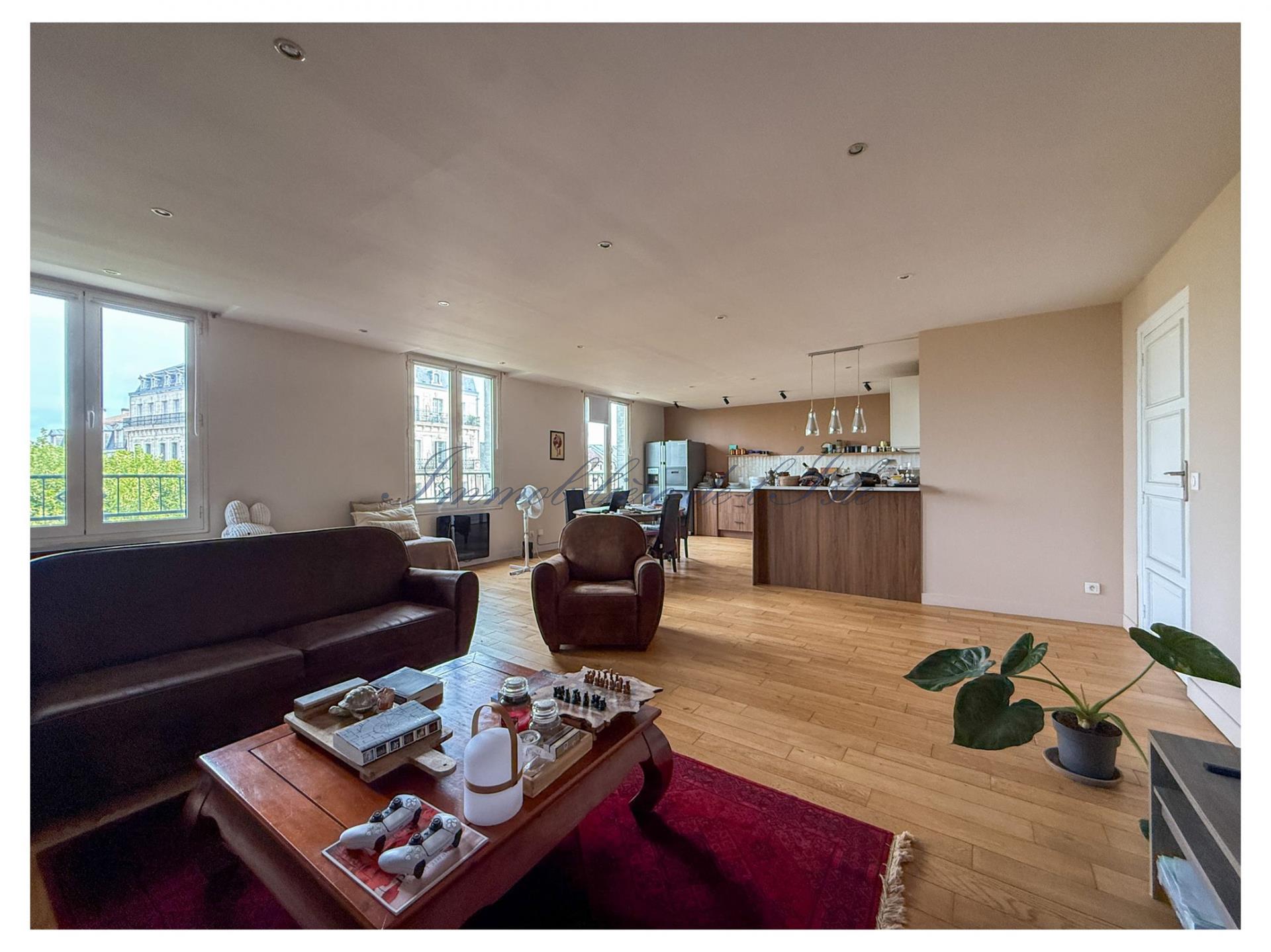 Appartement à vendre, 115m², Périgueux