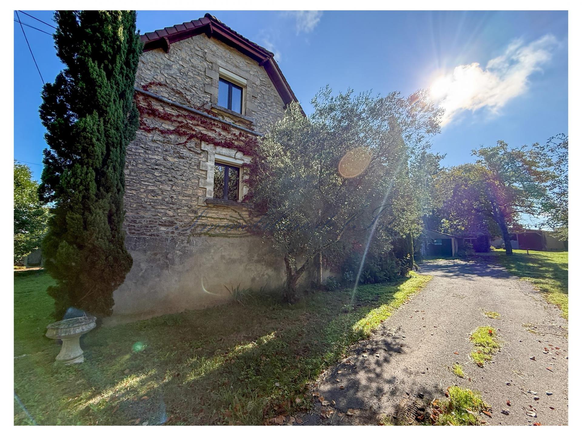 Maison à vendre, 236m², Tamniès