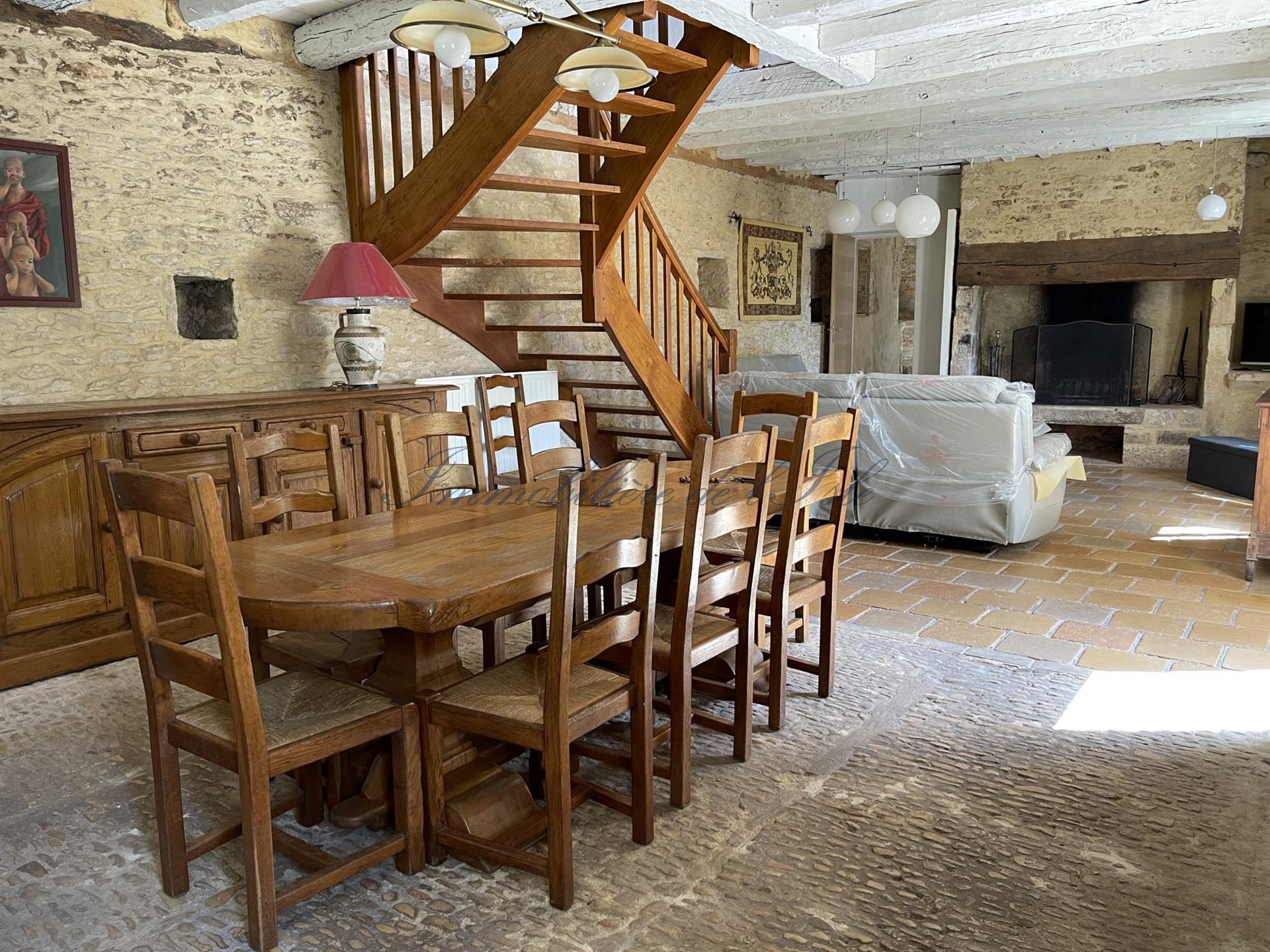 Maison à vendre, 235m², Valojoulx