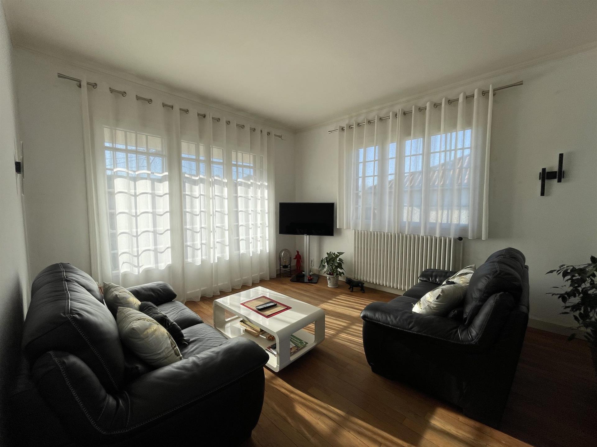 Maison à vendre, 140m², Boulazac