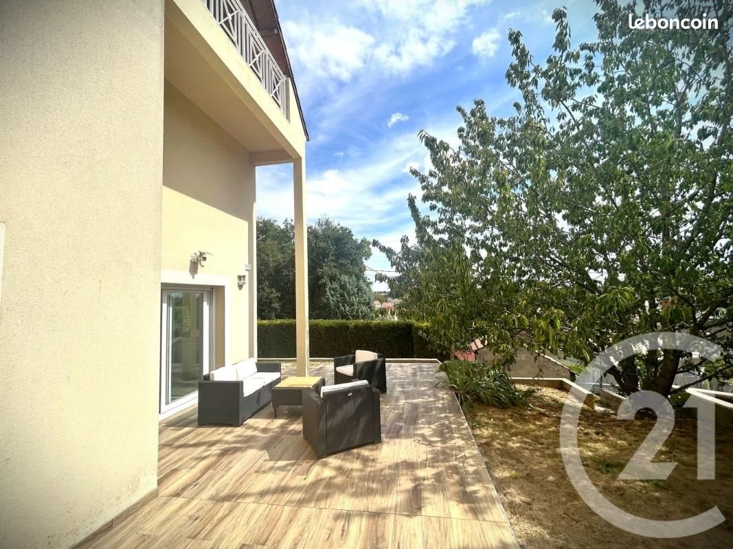 Maison à vendre, 171m², Méréville