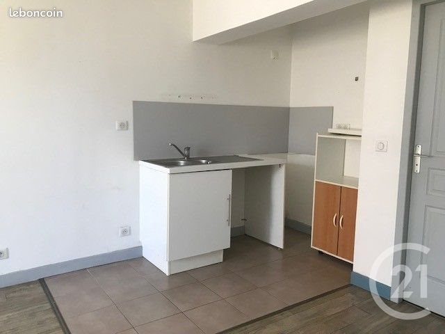 Appartement à louer, 33m², Angerville