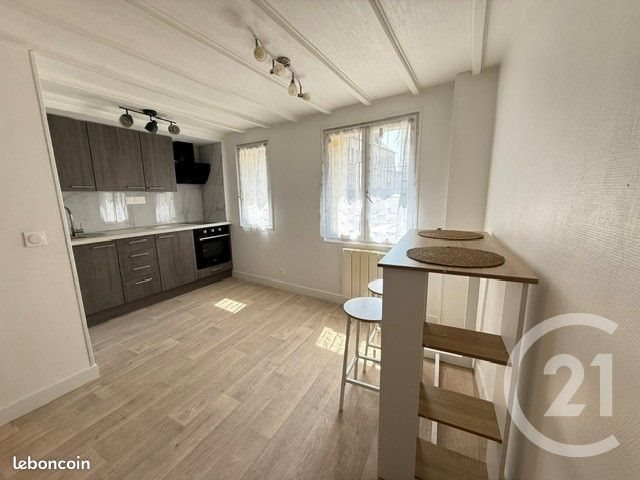 Appartement à louer, 23m², Étampes
