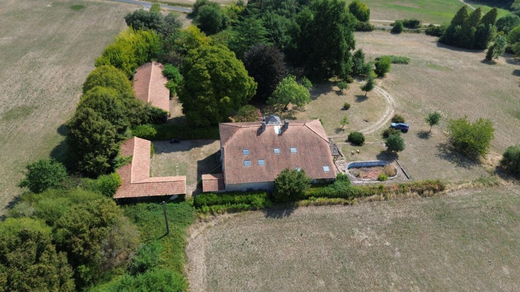Maison à vendre, 9m², Chalais