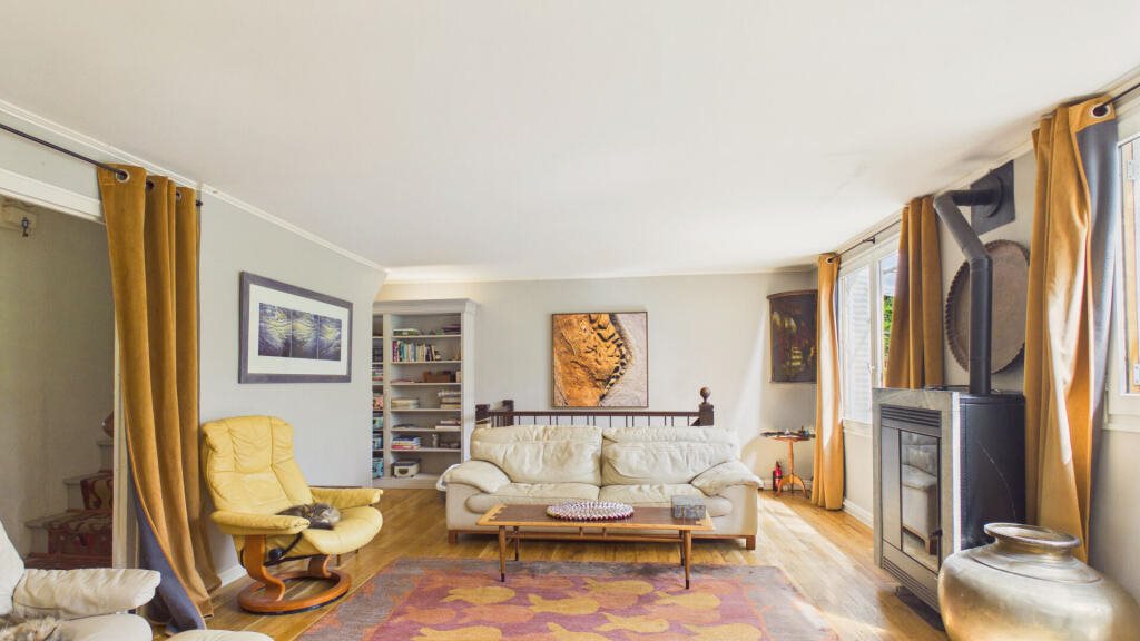 Maison à vendre, 4m², Beaulieu-sur-Dordogne