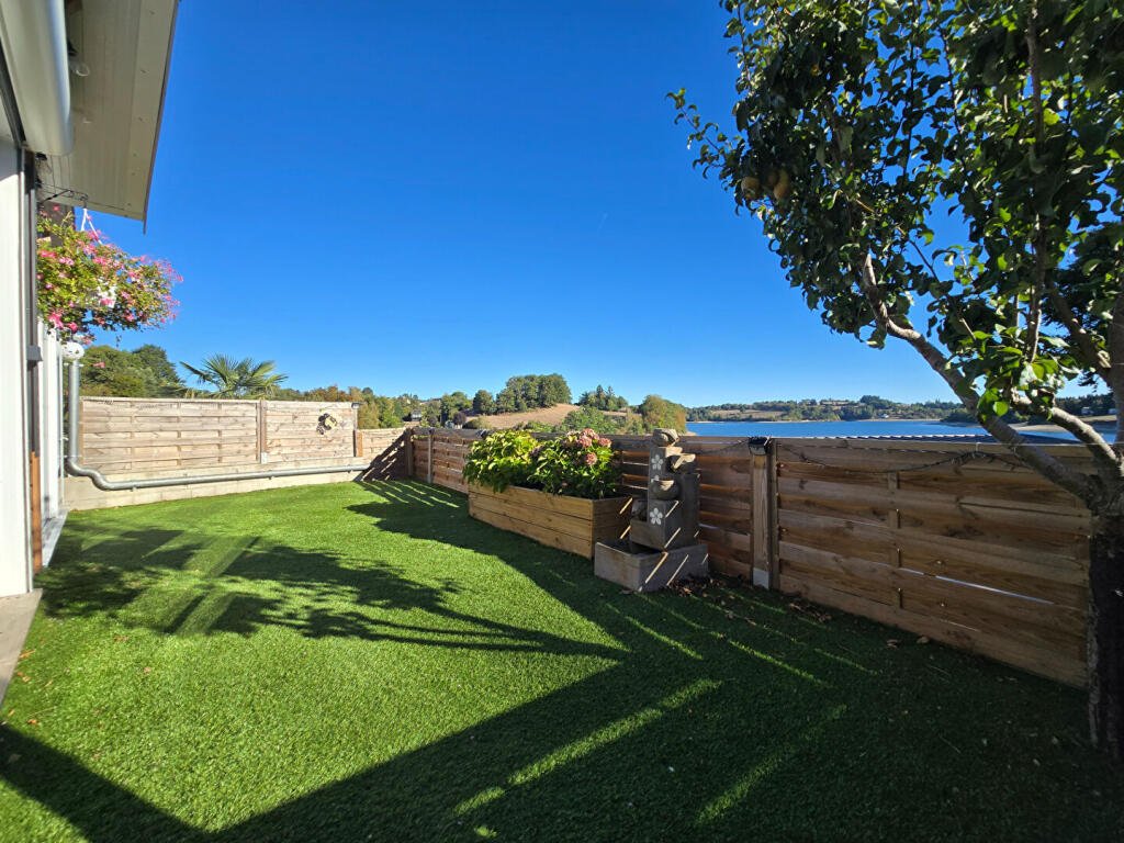 Maison à vendre, 3m², Arvieu