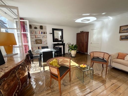 Appartement 2 pièces 42 m² · à Paris 6ème · 42 m² · 730 000 €