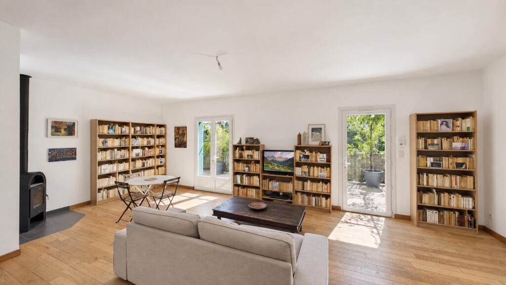 Maison à vendre, 4m², Sauveterre