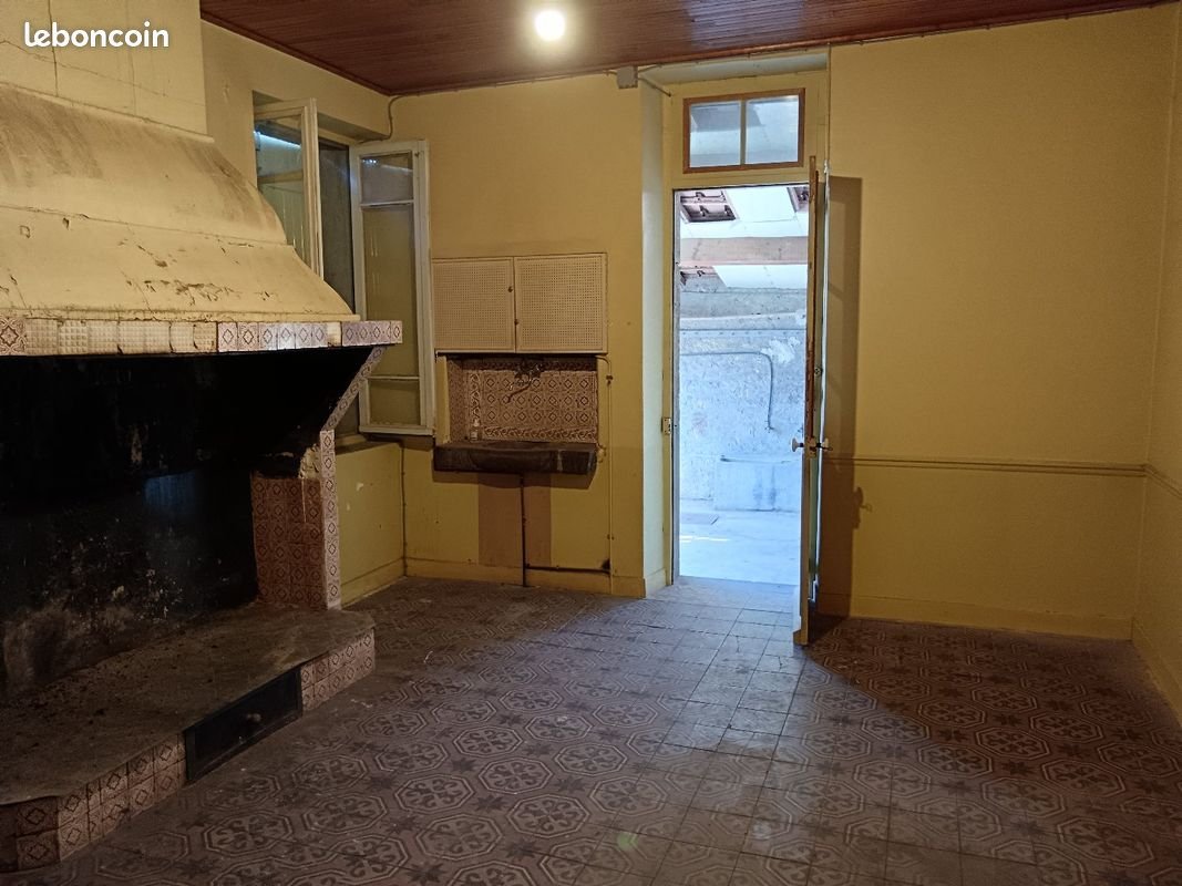 Maison à vendre, 140m², Poilhes