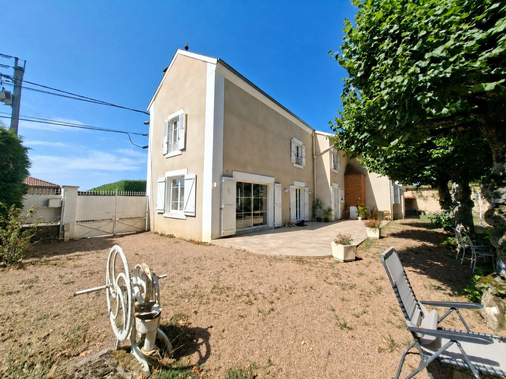 Maison à vendre, 196m², Amplepuis
