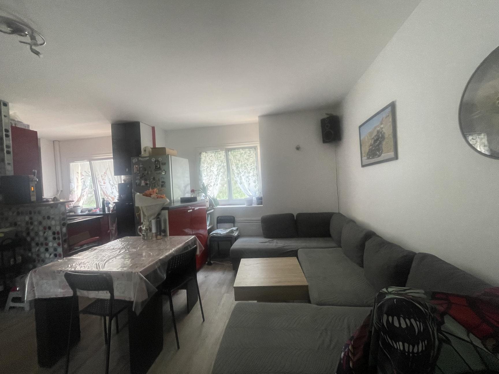 Appartement à vendre, 60m², Thizy