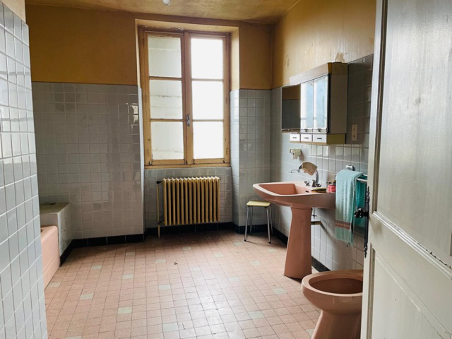 Maison à vendre, 219m², La Clayette