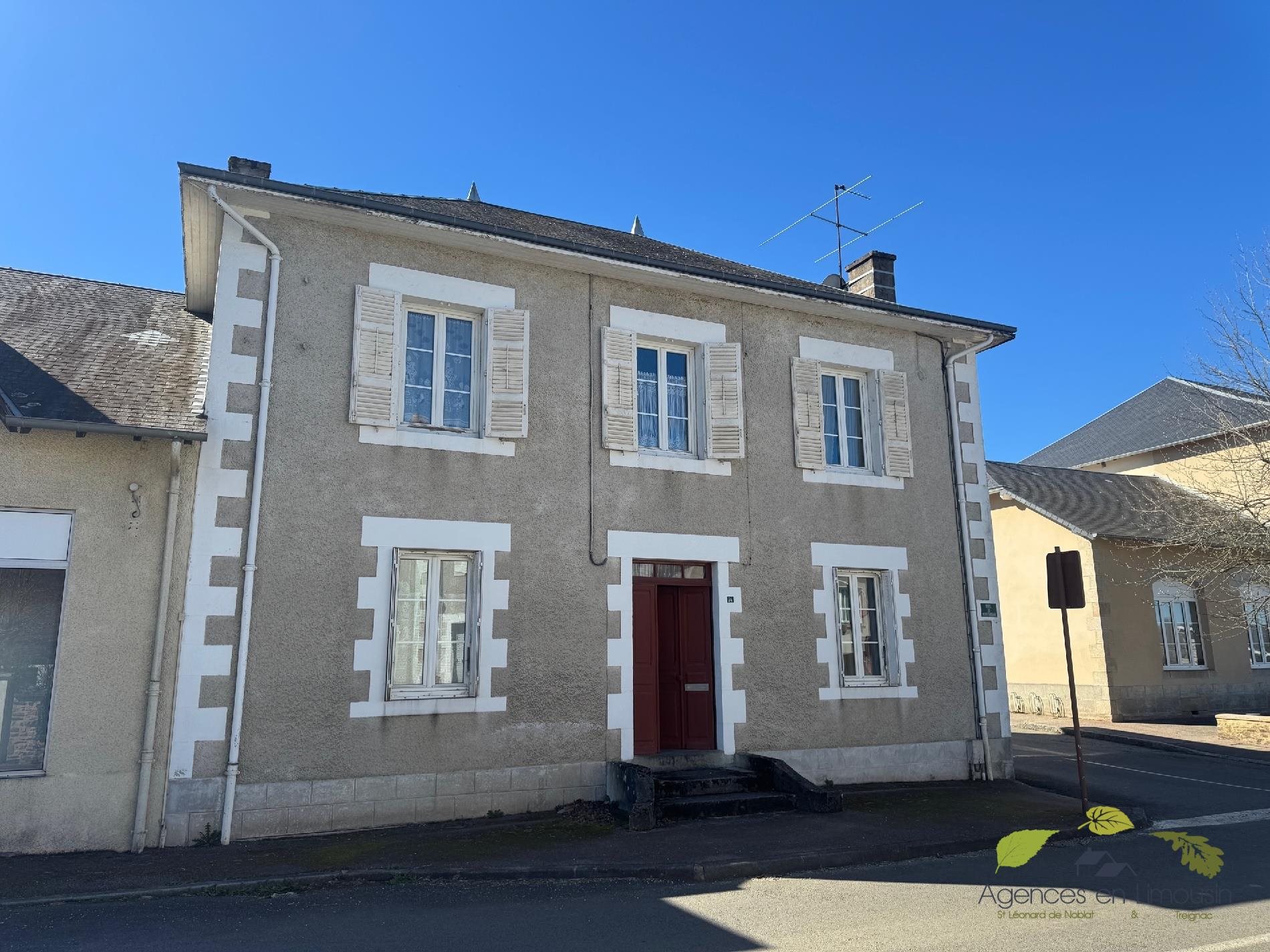 Maison à vendre, 145m², La Croisille-sur-Briance