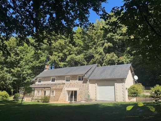 Maison 5 pièces 128 m² · à Saint-Hilaire-les-Courbes · 128 m² · 248 400 €