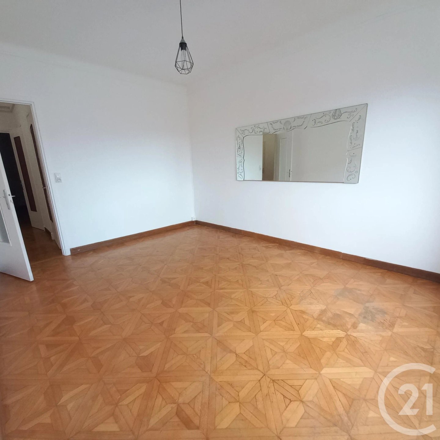 Appartement à louer, 59m², Marseille 1er