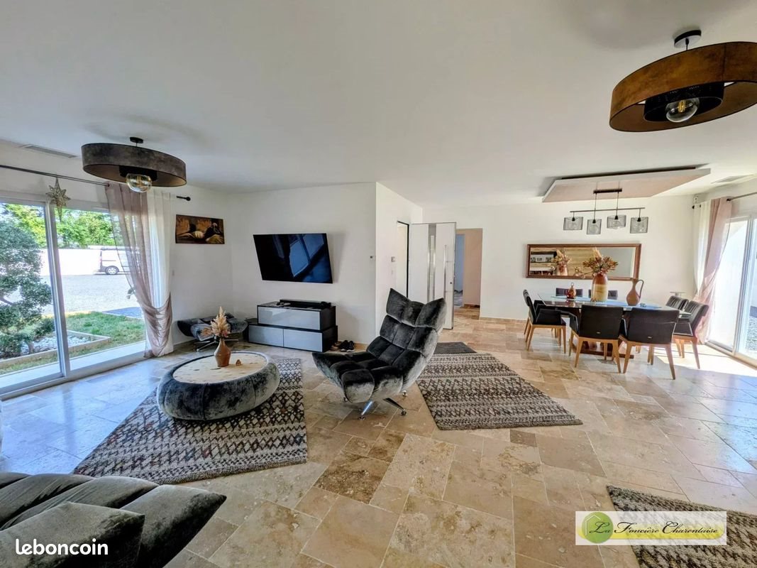 Maison à vendre, 162m², Angoulême