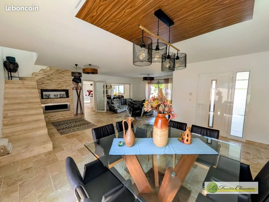 Maison à vendre, 162m², Angoulême