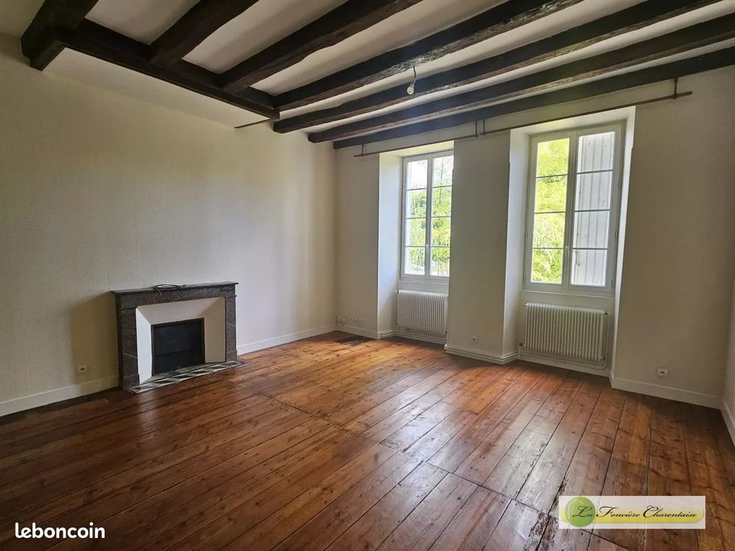 Appartement à vendre, 477m², Angoulême